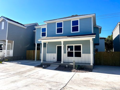 2083 Silver Oaks, San Antonio, TX, 78213-1690 | Card Image