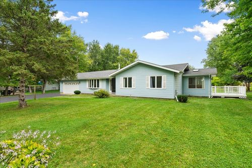 3710 Raycraft Rd, Woodstock, IL, 60098-8306 | Card Image