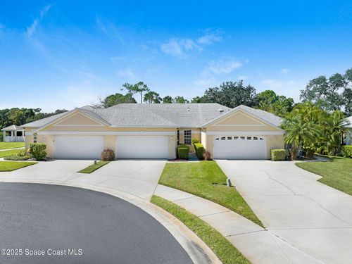 410 Paige Ct, Melbourne, FL, 32940-8111 | Card Image