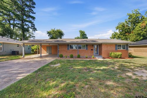 2340 Hunter St, Tyler, TX, 75701-4914 | Card Image