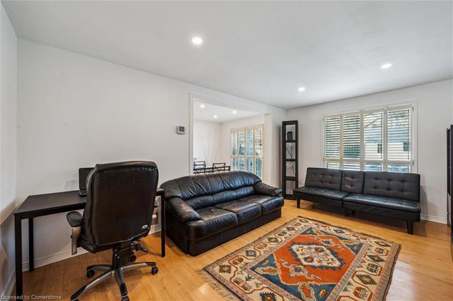 40 Rodgers Rd, House other with 4 bedrooms, 3 bathrooms and 3 parking in Guelph ON | Image 9