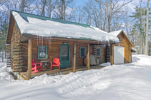 11 Beard Ln, Grafton, NH, 03240-3200 | Card Image