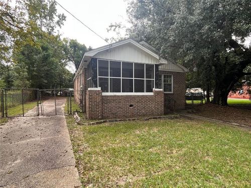 1557 Plover St, Mobile, AL, 36605-4839 | Card Image