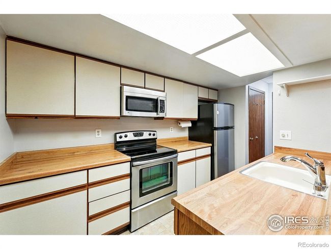 APT-201 - 2960 Shadow Creek Dr, Condo with 2 bedrooms, 2 bathrooms and 1 parking in Boulder CO | Image 7