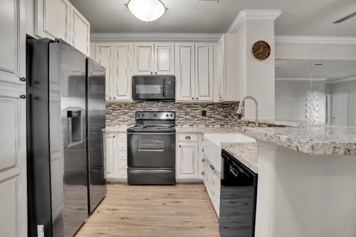 128-8434 Walerga Rd, Antelope, CA, 95843-2402 | Card Image