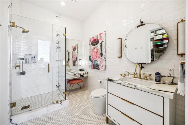 APT-17D - 2727 Kirby Dr, Condo with 2 bedrooms, 3 bathrooms and 3 parking in Houston TX | Image 14
