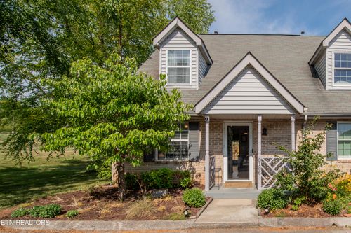 3106 Pleasant Trace Cir, Knoxville, TN, 37912-6207 | Card Image