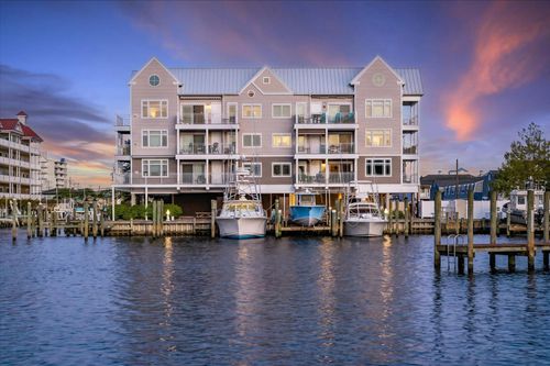 302-310 13th St, OCEAN CITY, MD, 21842-5581 | Card Image