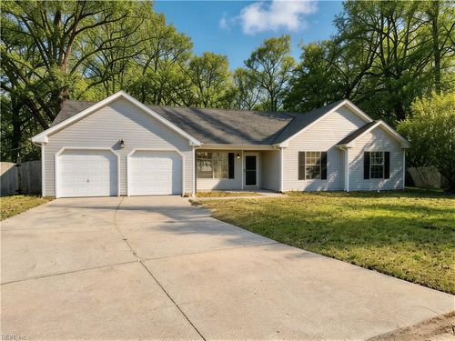 211 Misty Ridge Lane, Suffolk, VA, 23434 | Card Image