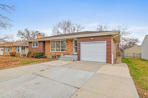 4531 France Ave N, Robbinsdale, MN, 55422-1305 | Card Image