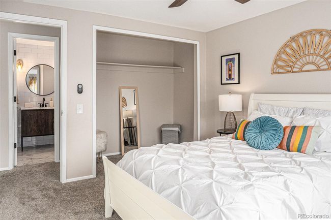 6931 S Knolls Way, Townhouse with 3 bedrooms, 2 bathrooms and 4 parking in Centennial CO | Image 14