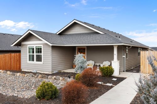3467 W Antler Ave, Redmond, OR, 97756-7266 | Card Image