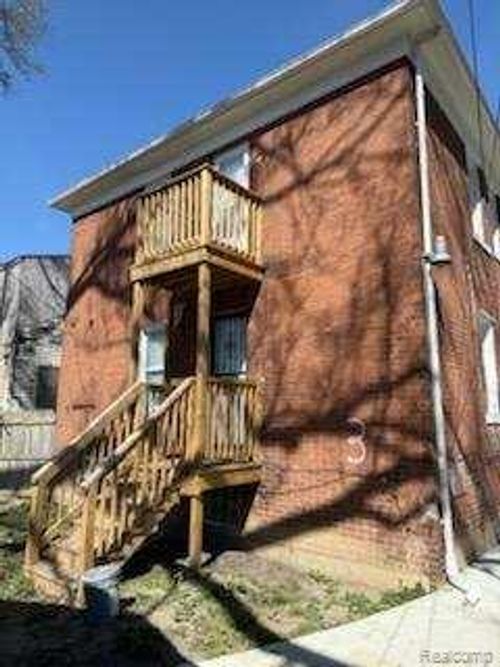 14557 Strathmoor St, Detroit, MI, 48227-2869 | Card Image