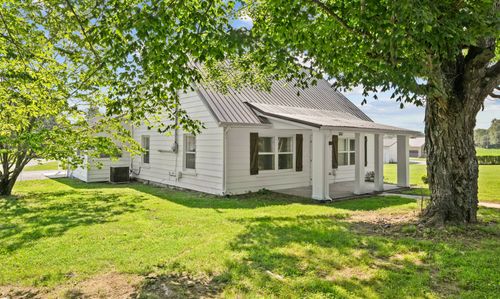 6606 Old Tullahoma Rd, Winchester, TN, 37398-4203 | Card Image