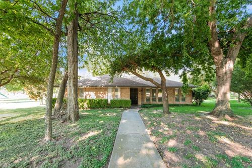 123 S Venice Dr, Duncanville, TX, 75116-4343 | Card Image