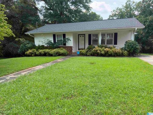 211 Radney St, Roanoke, AL, 36274-2172 | Card Image