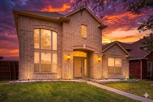 3945 Luke Ln, Carrollton, TX, 75007-1326 | Card Image