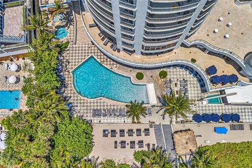 1703-17375 Collins Ave, Sunny Isles Beach, FL, 33160-3410 | Card Image