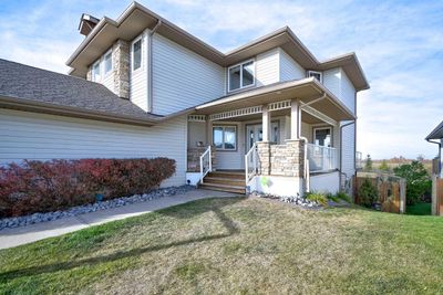 76 Pointe Burris, House detached with 4 bedrooms, 3 bathrooms and 2 parking in Lacombe AB | Image 1