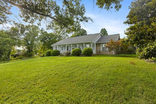 5615 Hickory Ridge Rd, Lebanon, TN, 37090-8249 | Card Image