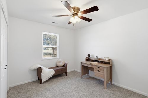 213 S Poplar St, Douglass, KS, 67039-8652 | Card Image