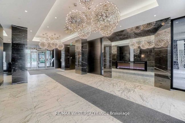 1419 - 31 Tippett Rd, Condo with 2 bedrooms, 1 bathrooms and 1 parking in Toronto ON | Image 4