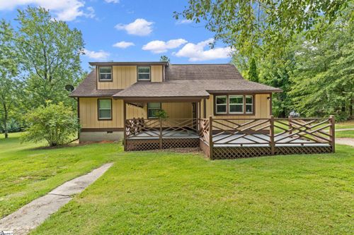167 Willis Dr, Fountain Inn, SC, 29644-6126 | Card Image