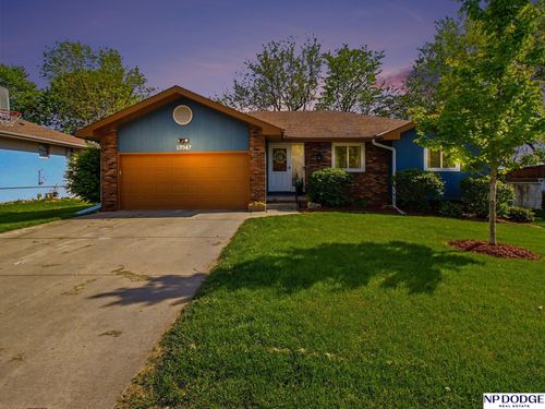 13947 Arbor Circle, Omaha, NE, 68144 | Card Image