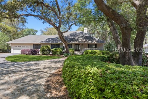 3 Craven Pl, Hilton Head Island, SC, 29928-5527 | Card Image