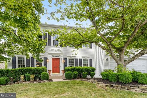 9745 Lennice Way, BRISTOW, VA, 20136-2527 | Card Image
