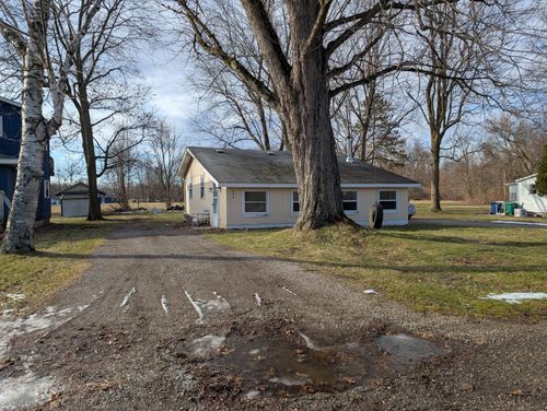 804 Sherman Ln, Cassopolis, MI, 49031-9737 | Card Image