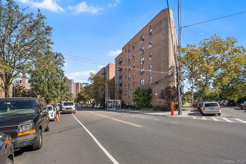 apt-5m-7111 Yellowstone Blvd, Forest Hills, NY, 11375-3515 | Card Image