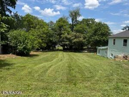 4115 Lilac Ave, Knoxville, TN, 37914-4826 | Card Image