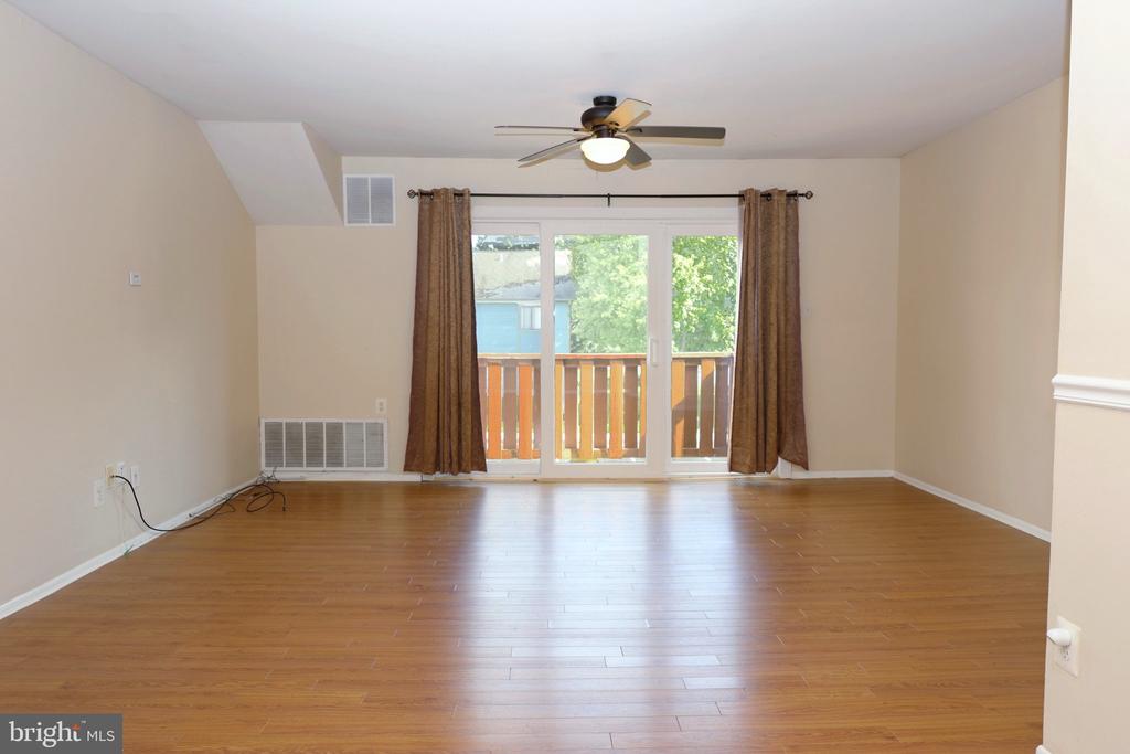 Residential Lease in MARLTON 4