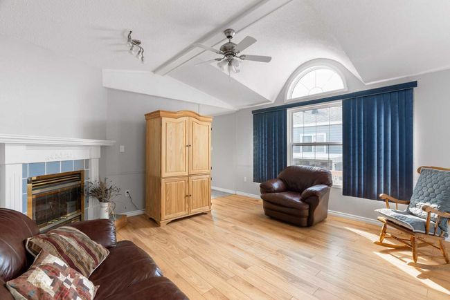 168 Clausen Crescent, House other with 3 bedrooms, 2 bathrooms and 4 parking in Fort Mcmurray AB | Image 5