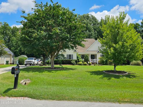 2623 Plumosa Dr, Grimesland, NC, 27837-9134 | Card Image