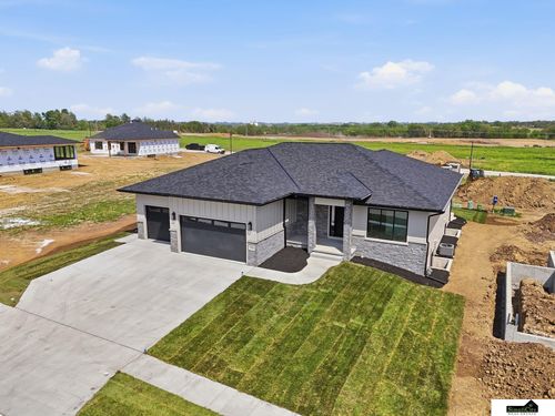 2222 Battle Creek Road, Lincoln, NE, 68520 | Card Image