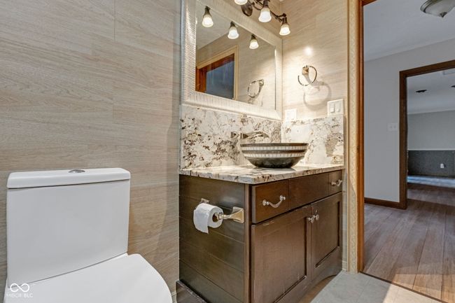 9618 Cedar Cove Ln, Condo with 3 bedrooms, 3 bathrooms and null parking in Indianapolis IN | Image 12