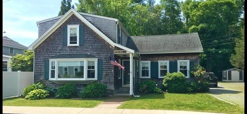 38 South St, Marion, MA, 02738-1627 | Card Image