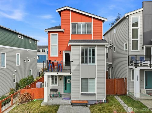 22505 70th Pl W, Mountlake Terrace, WA, 98043-2142 | Card Image