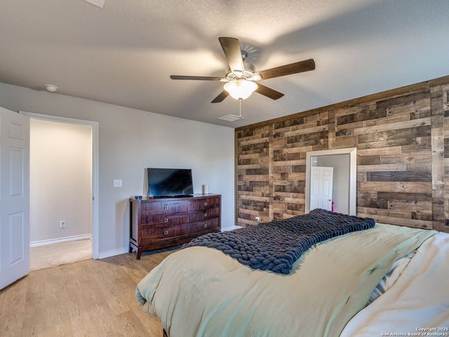 5726 Chestnut Xing, House other with 4 bedrooms, 3 bathrooms and null parking in San Antonio TX | Image 15