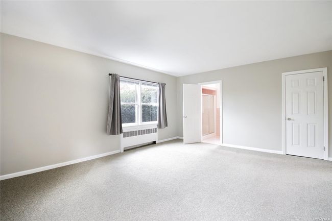 5 Gulls Cv, House other with 3 bedrooms, 3 bathrooms and null parking in Manhasset NY | Image 8
