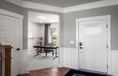 841 Risdon Trl S, Saline, MI, 48176-2803 | Card Image
