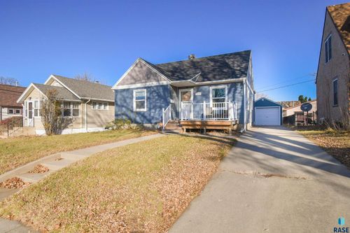 1510 E 8th St Street, Sioux Falls, SD, 57103 | Card Image