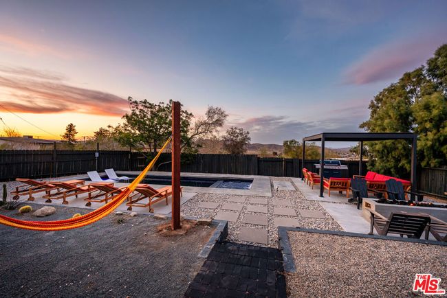 61664 Crest Circle Dr, House other with 3 bedrooms, 2 bathrooms and 3 parking in Joshua Tree CA | Image 32