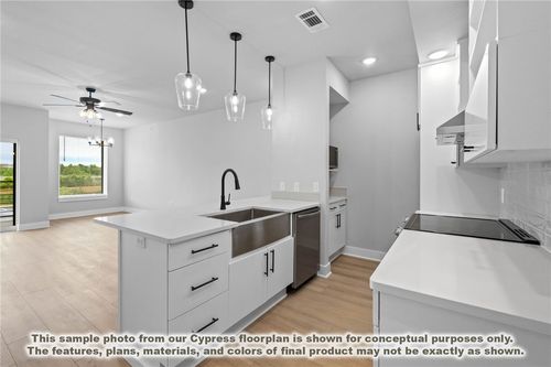 3319 Se Mp Pkwy, Bentonville, AR, 72712 | Card Image