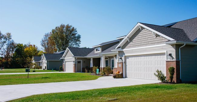 3214 W Bartlett Dr, Condo with 2 bedrooms, 2 bathrooms and null parking in New Haven IN | Image 10
