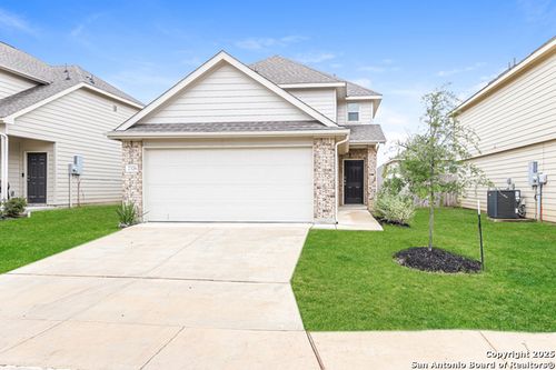 2326 Applewhite Mdw, San Antonio, TX, 78224-2357 | Card Image