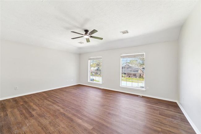 18603 Timber Twist Dr, House other with 4 bedrooms, 3 bathrooms and 2 parking in Humble TX | Image 11