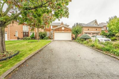 5202 Buttermill Crt, House other with 4 bedrooms, 4 bathrooms and 6 parking in Mississauga ON | Image 1